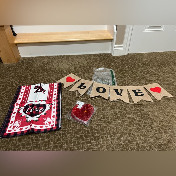 Valentines Bundle - Picture 1 of 1